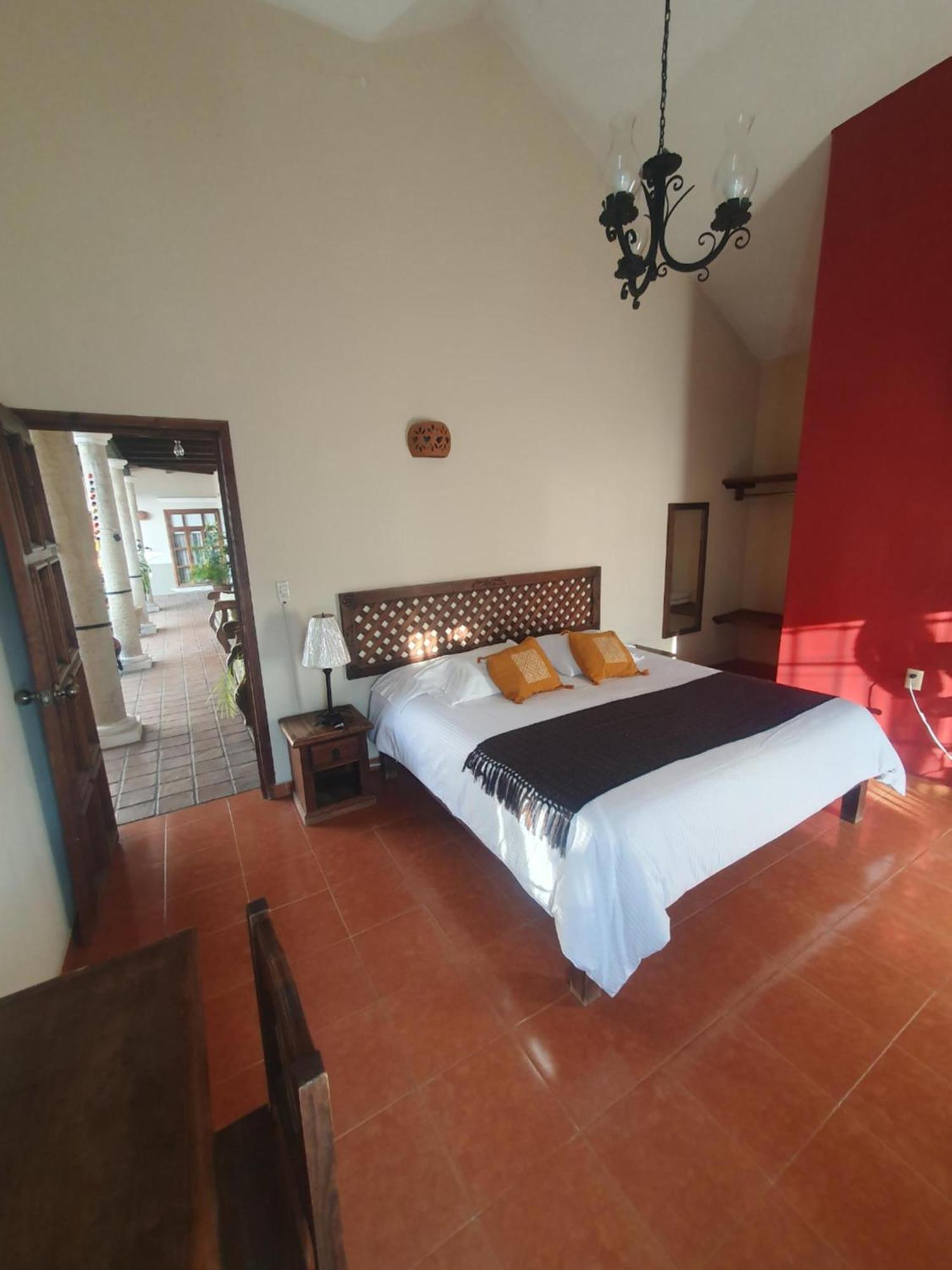 San Sebastian Hotel โกมิตัน เด โดมิงเกซ ภายนอก รูปภาพ
